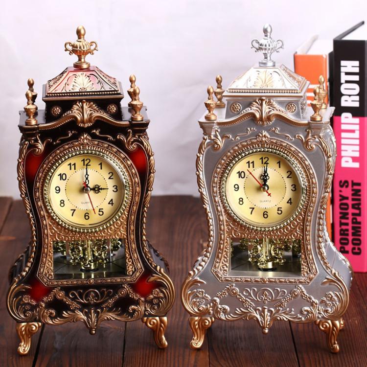 Vintage Clock Classical Royalty Sitting Room TV Cabinet Desk Imperial Furnishing Creative Sit Pendulum Clock